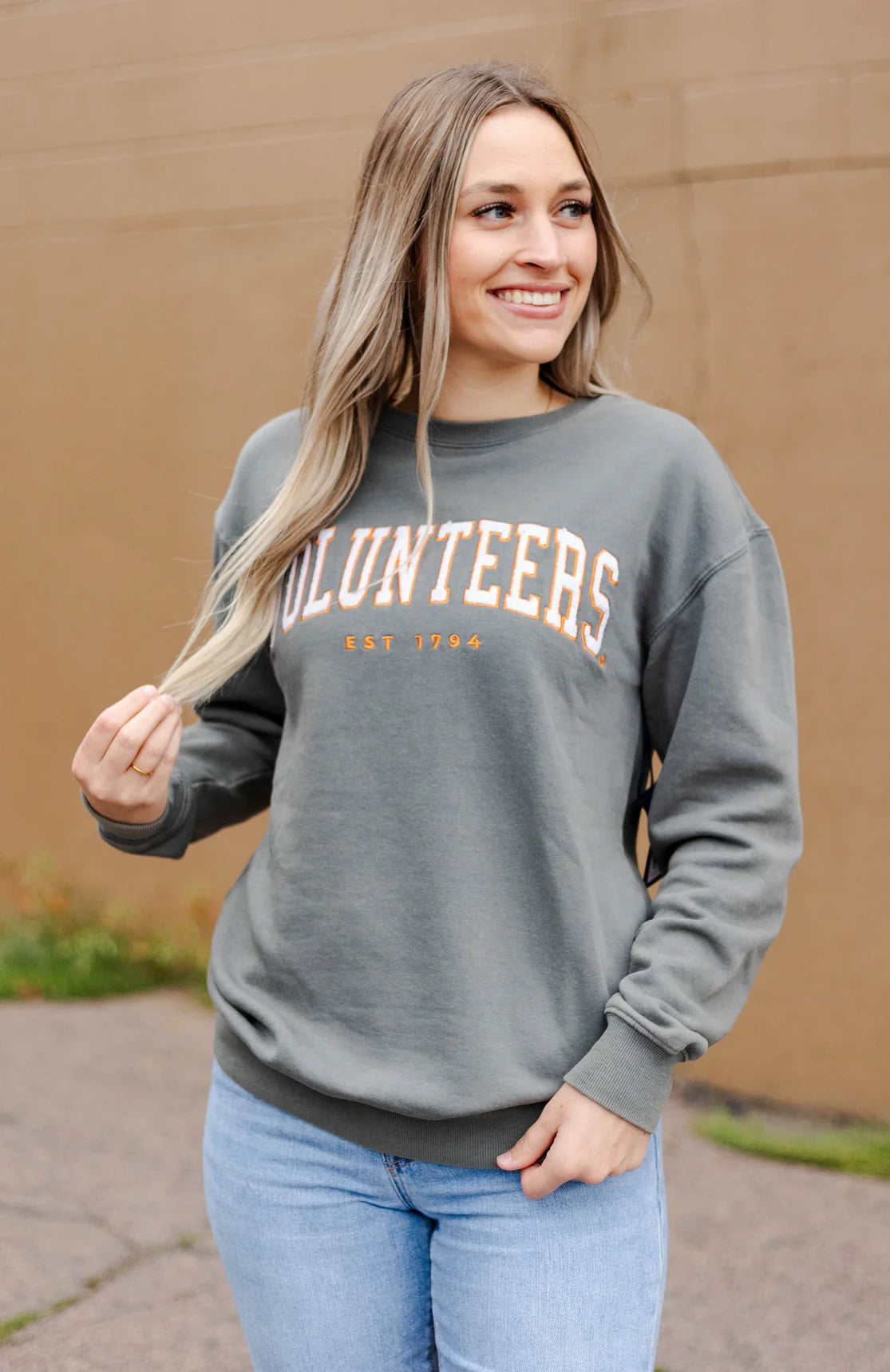 Tennessee Volunteers - NCAA Allen Chenille Comfort Crewneck Long Sleeve