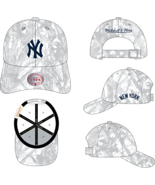 MLB New York Yankees Ghosted Strpback Hat
