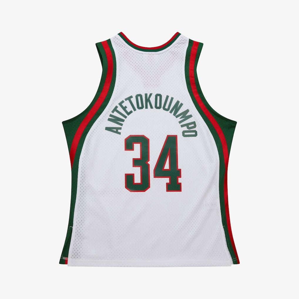 Milwaukee Bucks - Giannis Antetokounmpo 2013-14 White Swingman Jersey
