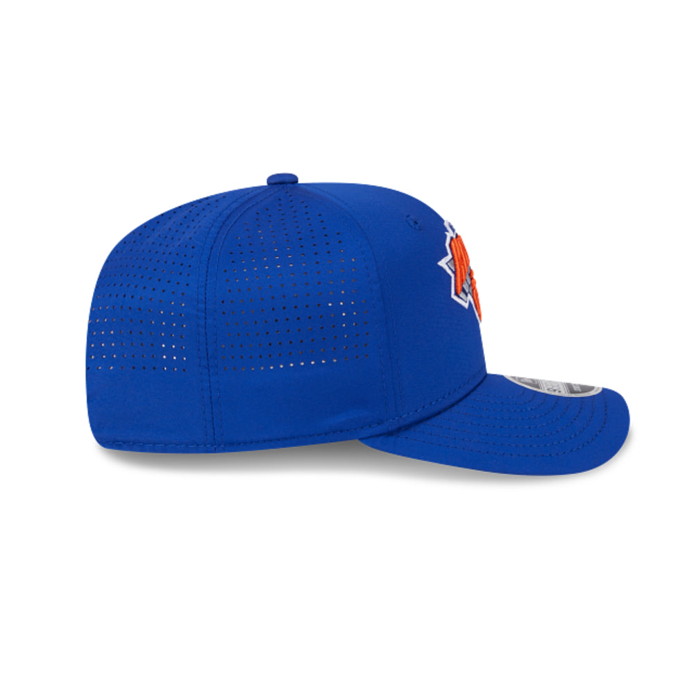 New York Knicks - NBA Perform 9Seventy Stretch Snapback Hat, New Era