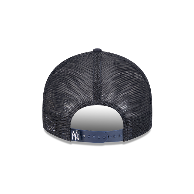 New York Yankees - 9Fifty Navy Snapback Hat, New Era