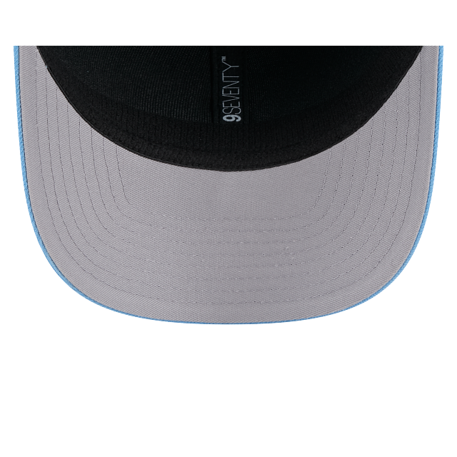 North Carolina Tar Heels - 9Seventy Wordmark Stretch-Snap Hat, New Era