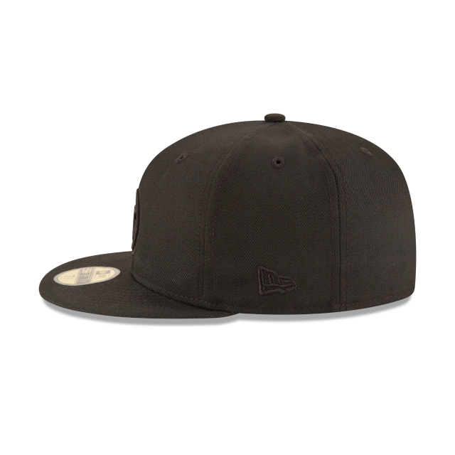 Tennessee Titans - Black on Black 59Fifty Hat, New Era