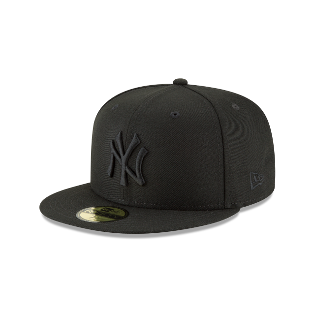 New York Yankees - 59Fifty Blackout Basic Men's Hat, New Era