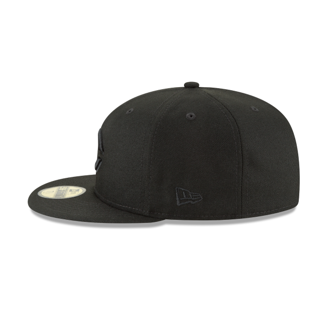 Cincinnati Reds - 59Fifty Basic Black on Black Hat, New Era
