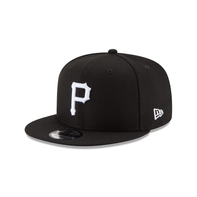 Pittsburgh Pirates - 9Fifty Black & White Snapback Hat, New Era