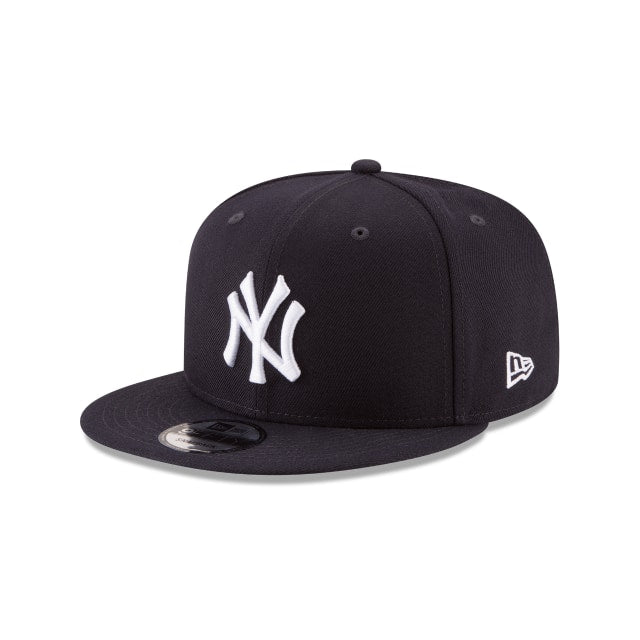 New York Yankees - Basic 9Fifty Snapback Hat, New Era