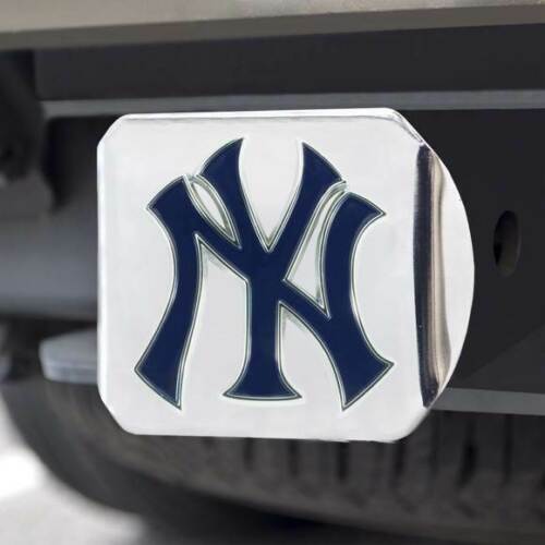 New York Yankees Hitch Cover in Chrome Finish