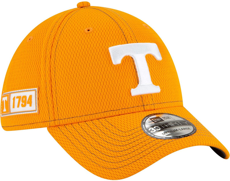 Tennessee Volunteers  39THIRTY Sideline Road Stretch Fit Hat