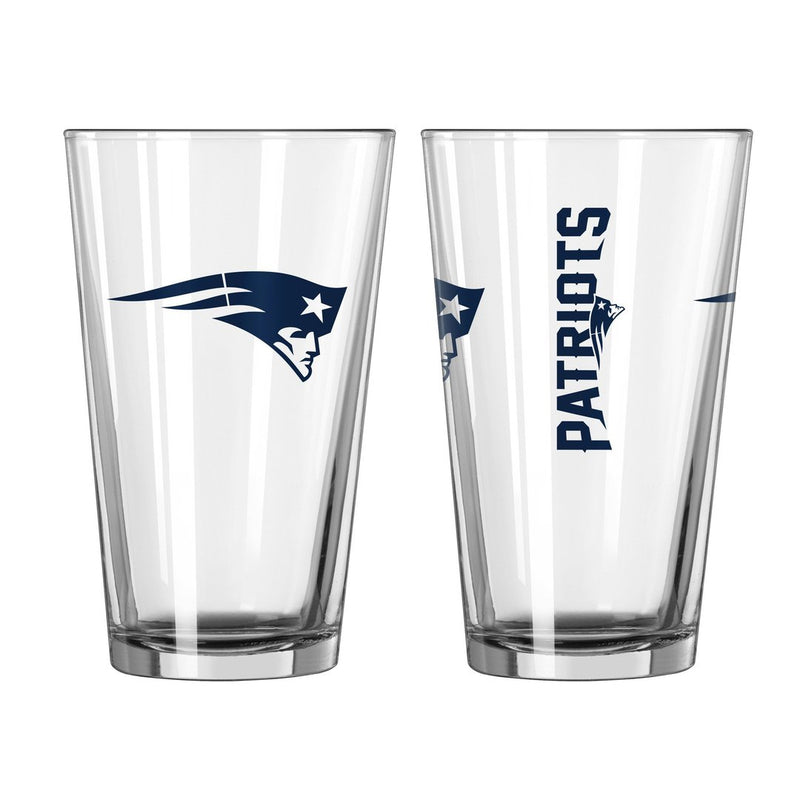 New England Patriots - 16oz Gameday Pint Glass