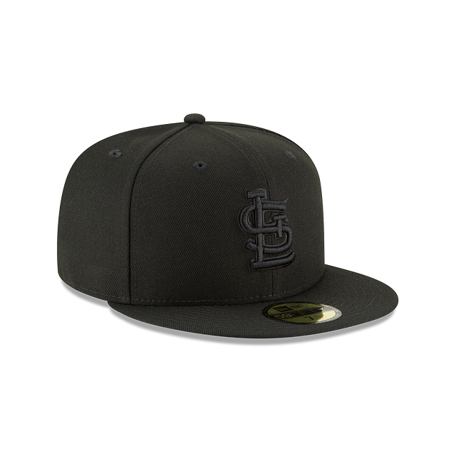 St. Louis Cardinals - 59Fifty Black on Black Hat, New Era